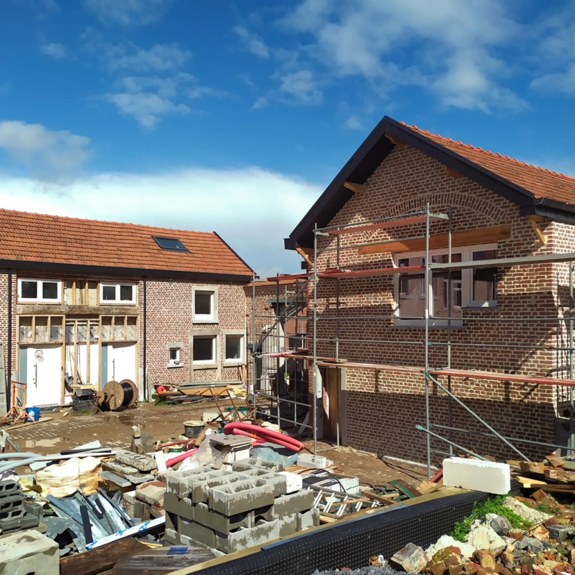 Chantier de rénovation et transformation d'une ferme à Pepinster